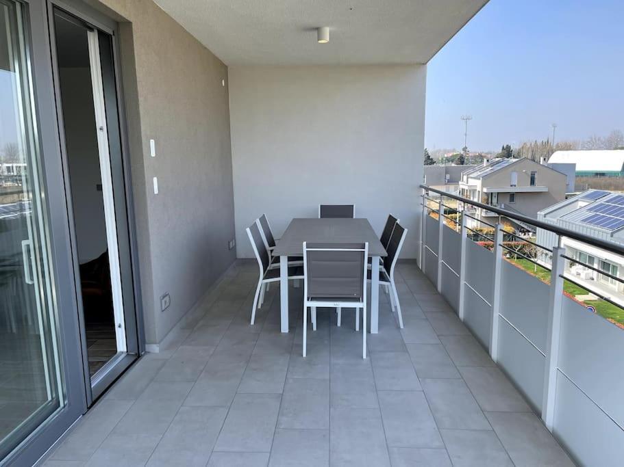 Apartament Attico Sole Lido di Jesolo Zewnętrze zdjęcie